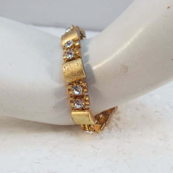 Gold Tone Rhinestone Link Bracelet Size 7.25 - Picture 5 of 14